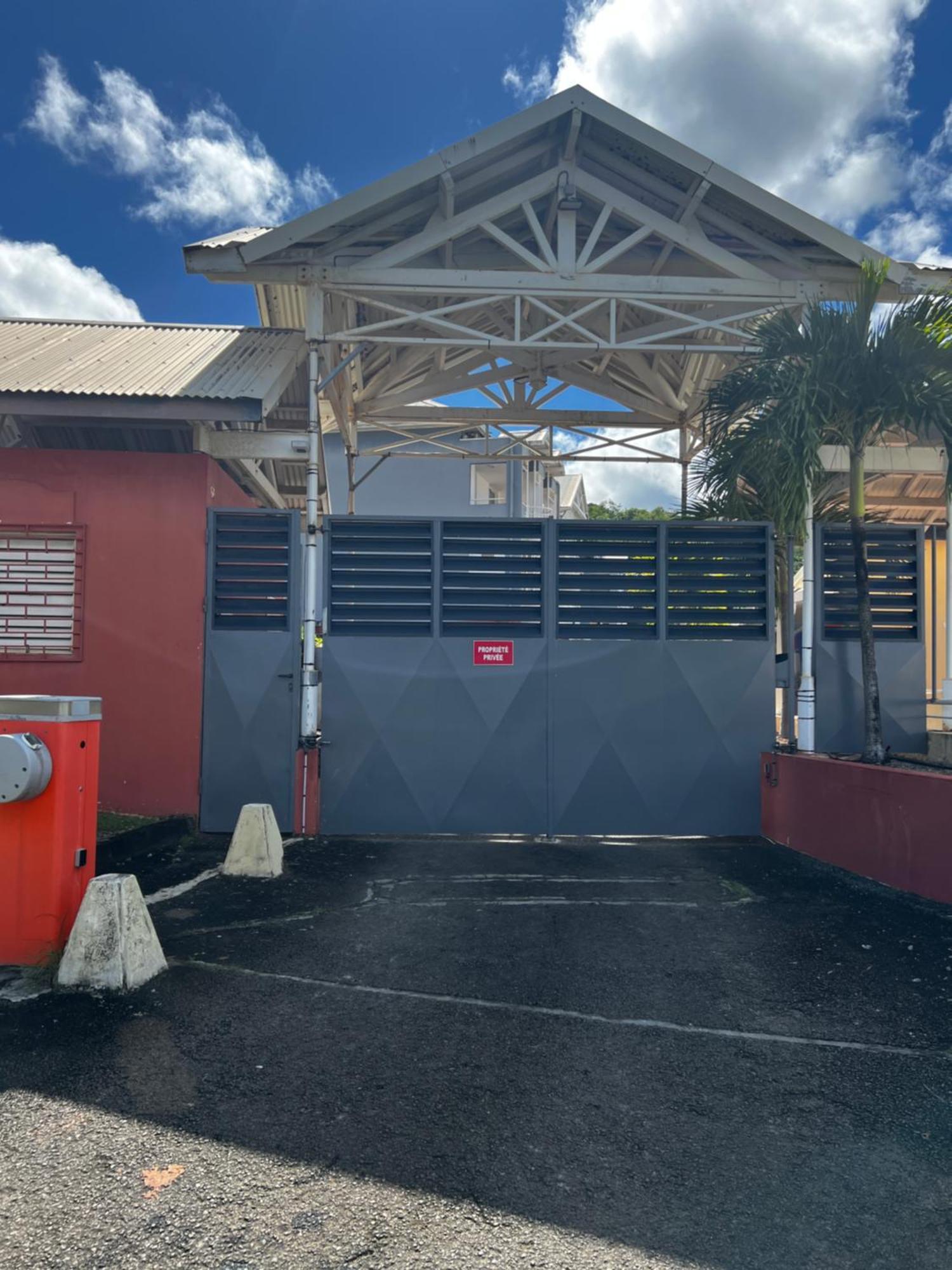 Ananas Premium - Sejour Detente T2 Vue Mer Avec Balcon Prive A Tartane La Trinité Exterior foto